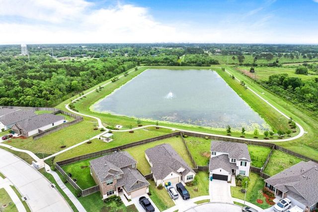 5042 Celestial Court, La Marque, TX 77563