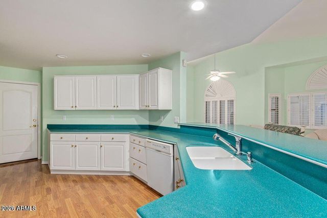 5830 E MCKELLIPS Road 64, Mesa, AZ 85215