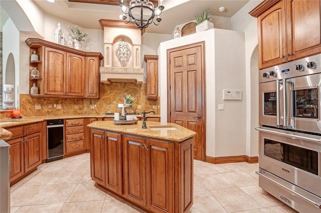 11050 CONISTON WAY, Windermere, FL 34786