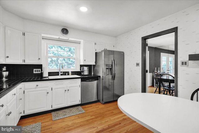 1605 FARR RD, Reading, PA 19610