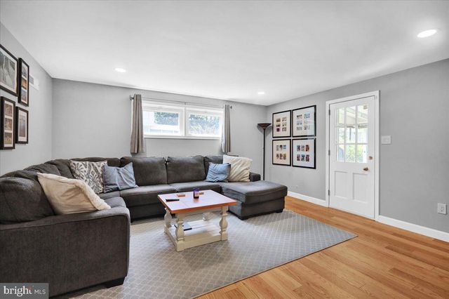 1605 FARR RD, Reading, PA 19610