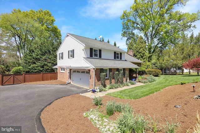 1605 FARR RD, Reading, PA 19610