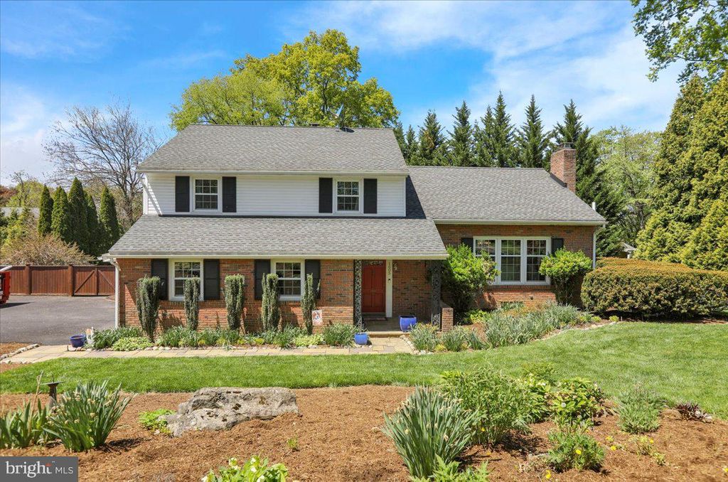 1605 FARR RD, Reading, PA 19610