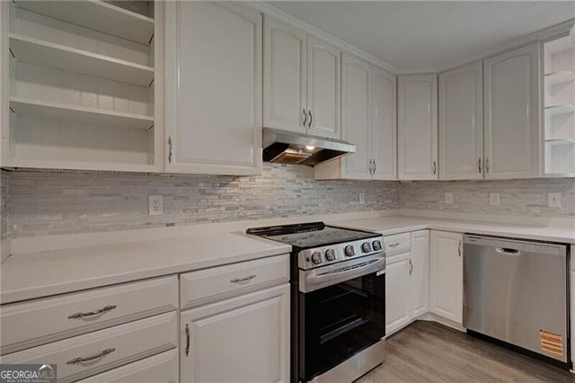115 Brookshire Drive, Fayetteville, GA 30215