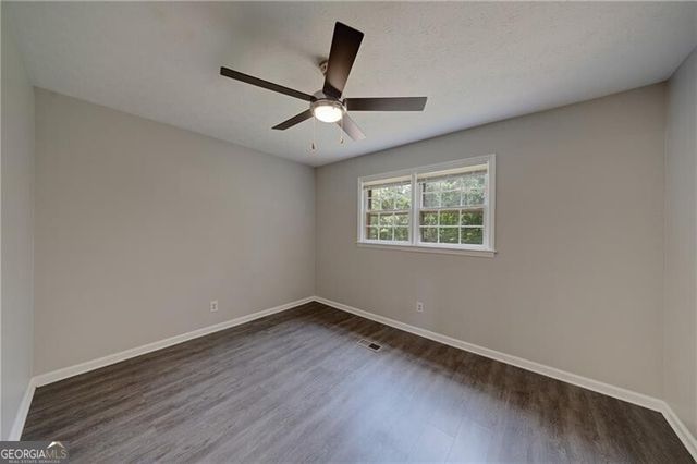 115 Brookshire Drive, Fayetteville, GA 30215