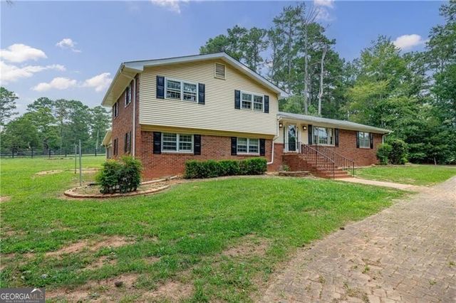 115 Brookshire Drive, Fayetteville, GA 30215