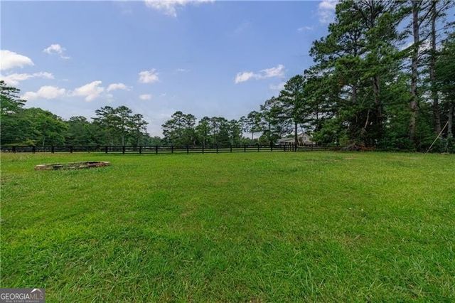 115 Brookshire Drive, Fayetteville, GA 30215
