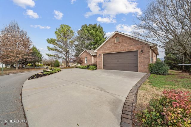 4002 Legends Way, Maryville, TN 37801