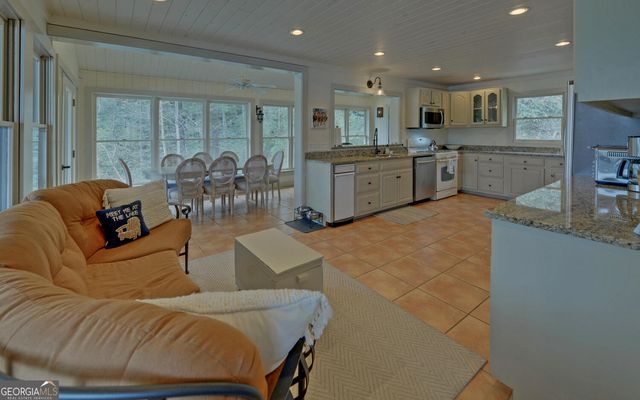 134 Ezzard Lane, Lakemont, GA 30552