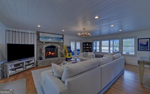 134 Ezzard Lane, Lakemont, GA 30552