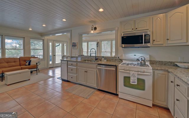 134 Ezzard Lane, Lakemont, GA 30552