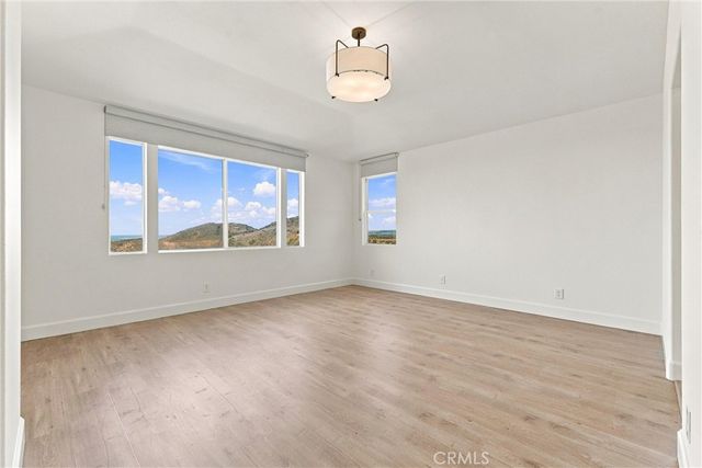 6226 E Cliffway Drive, Orange, CA 92869