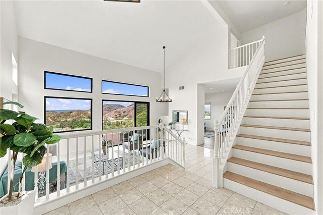 6226 E Cliffway Drive, Orange, CA 92869