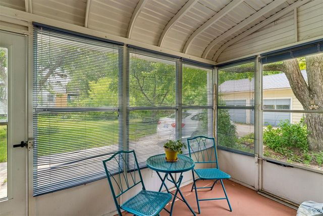 1446 Mintola Avenue, Flint, MI 48532