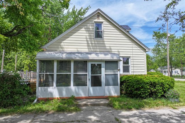 1446 Mintola Avenue, Flint, MI 48532