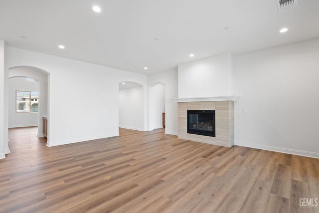 3719 Pathway Court, Bakersfield, CA 93311