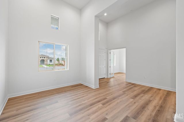 3719 Pathway Court, Bakersfield, CA 93311