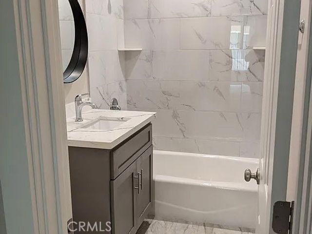 7370 Neo Street, Downey, CA 90241