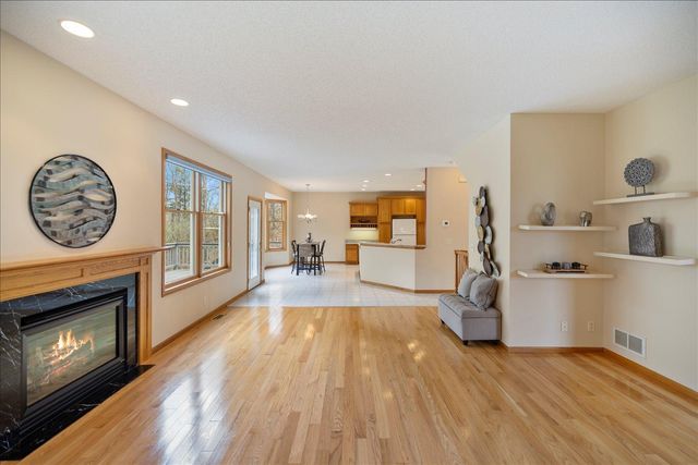 2225 75th Street E, Inver Grove Heights, MN 55077