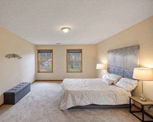 2225 75th Street E, Inver Grove Heights, MN 55077