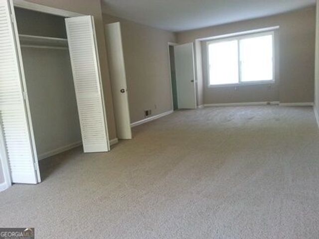 6202 Lance Lane, Riverdale, GA 30274