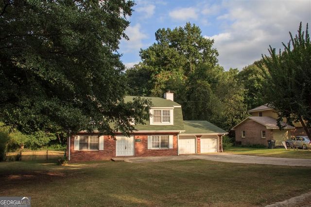 6202 Lance Lane, Riverdale, GA 30274