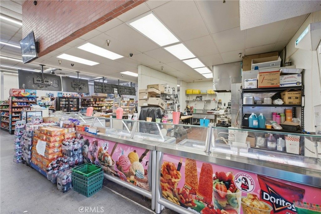 5125 JURUPA AVE A2, Riverside, CA 92504 — photo 2