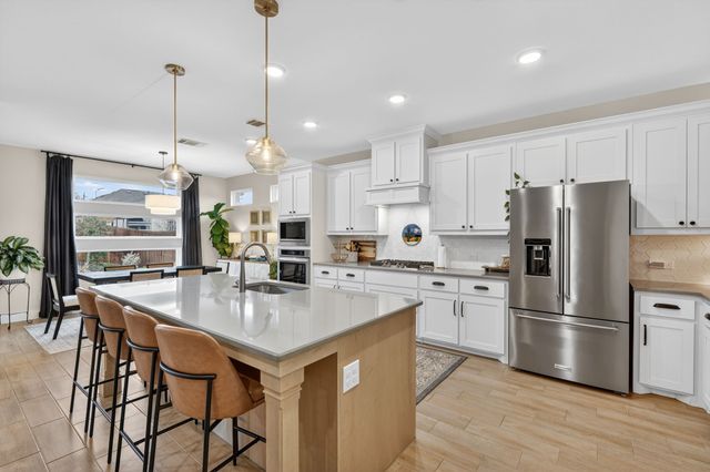 7117 Mantle Ridge Drive, Fort Worth, TX 76179