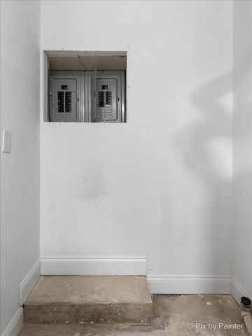 5038 W Fulton Street, Chicago, IL 60644