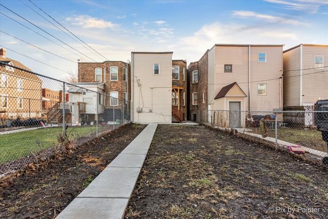 5038 W Fulton Street, Chicago, IL 60644