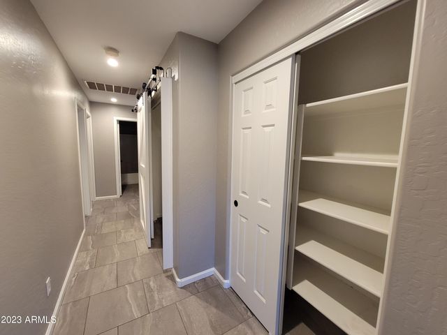 758 W Oxford Lane, Gilbert, AZ 85233