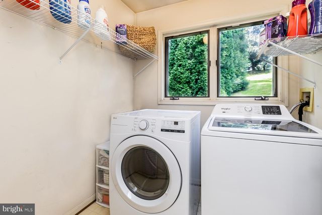 8517 ELLICOTT VIEW RD, Ellicott City, MD 21043