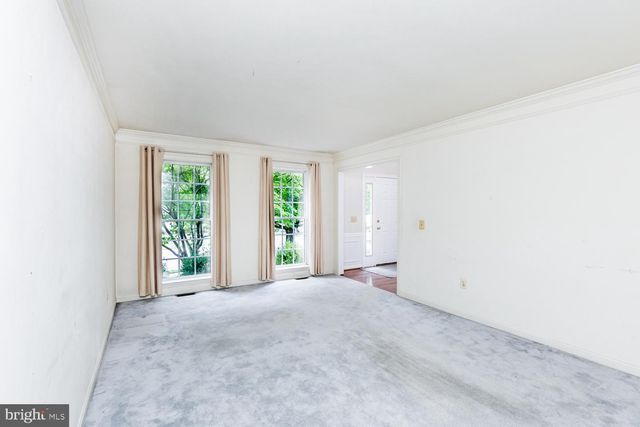 8517 ELLICOTT VIEW RD, Ellicott City, MD 21043