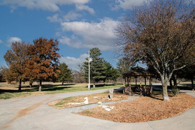 1677 E 120th Avenue North, Mulvane, KS 67110