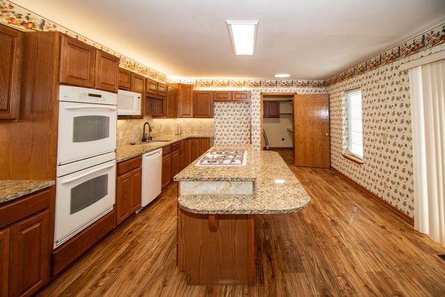 1677 E 120th Avenue North, Mulvane, KS 67110