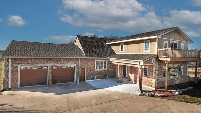 1677 E 120th Avenue North, Mulvane, KS 67110