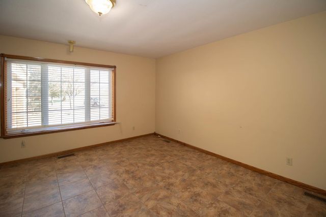 1677 E 120th Avenue North, Mulvane, KS 67110