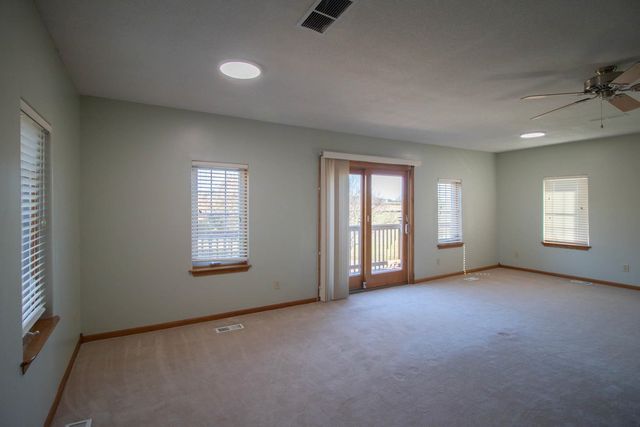 1677 E 120th Avenue North, Mulvane, KS 67110