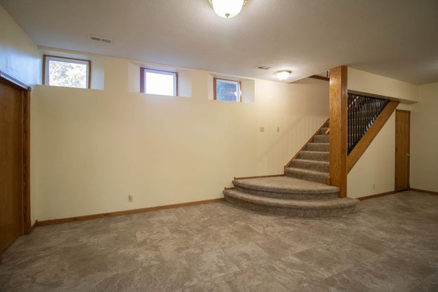 1677 E 120th Avenue North, Mulvane, KS 67110