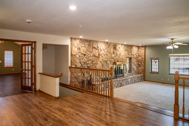 1677 E 120th Avenue North, Mulvane, KS 67110