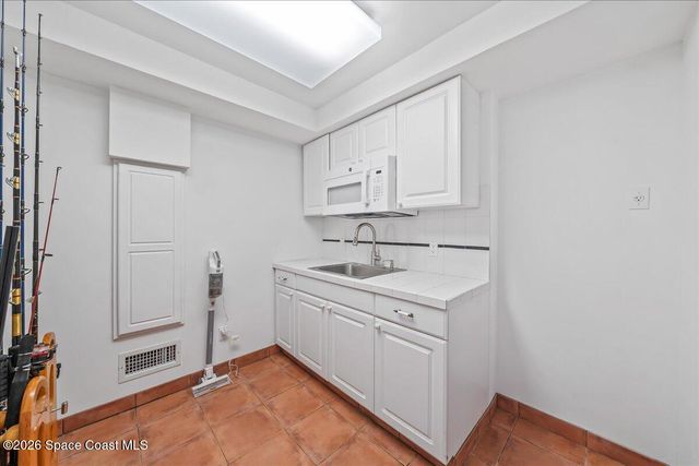 9670 Mockingbird Lane, Sebastian, FL 32976