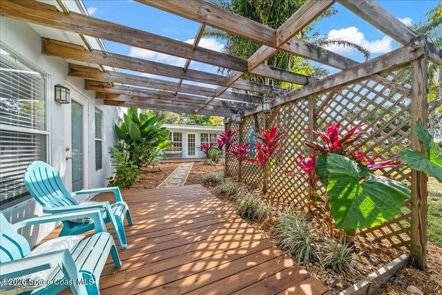 9670 Mockingbird Lane, Sebastian, FL 32976