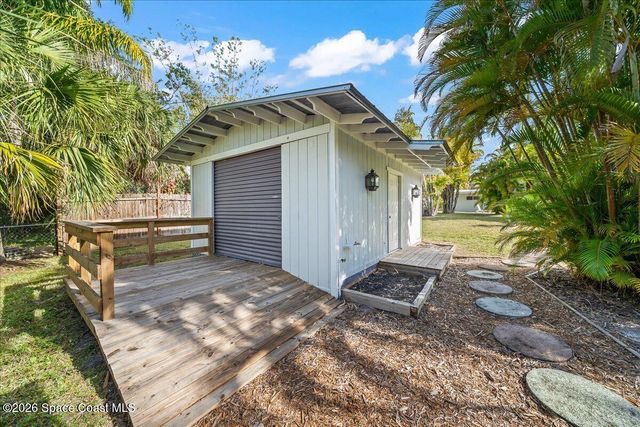 9670 Mockingbird Lane, Sebastian, FL 32976