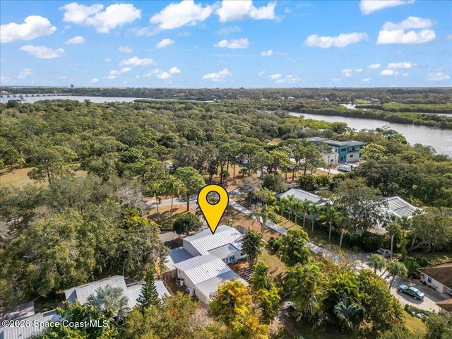 9670 Mockingbird Lane, Sebastian, FL 32976