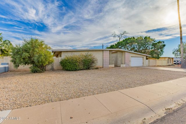 5937 W COOLIDGE Street, Phoenix, AZ 85033