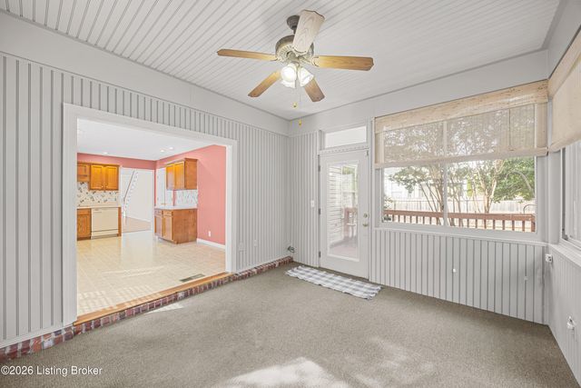 703 Eastgate Village Pl, Louisville, KY 40223