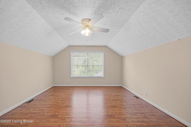 703 Eastgate Village Pl, Louisville, KY 40223