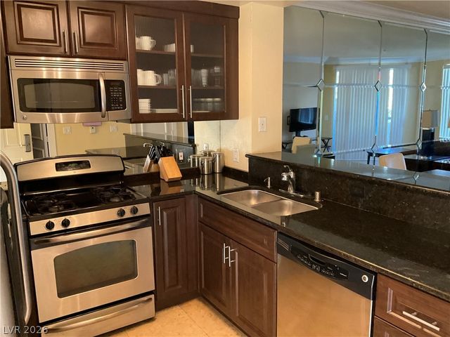260 East Flamingo Road 319, Las Vegas, NV 89169