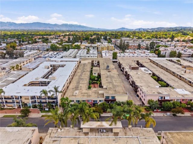 5414 Newcastle Avenue 50, Encino, CA 91316