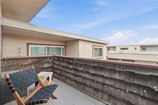 5414 Newcastle Avenue 50, Encino, CA 91316